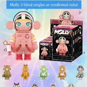 Pop mart Molly 3 space blind box or confirmed color